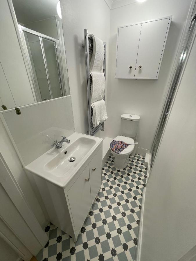Glen Ness Apartment In Tranquil Area Of City Centre Inverness Extérieur photo