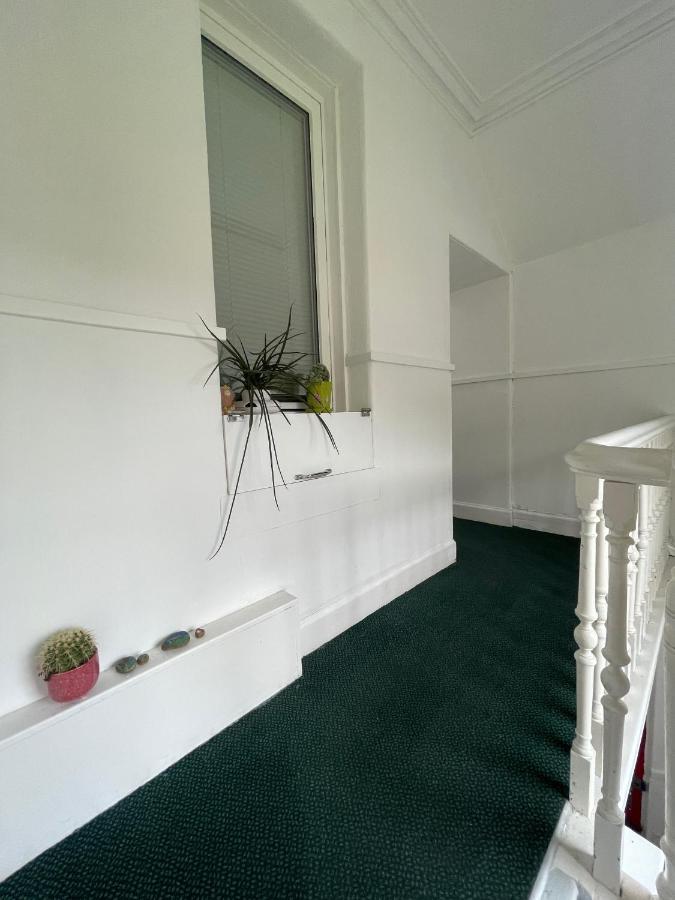 Glen Ness Apartment In Tranquil Area Of City Centre Inverness Extérieur photo