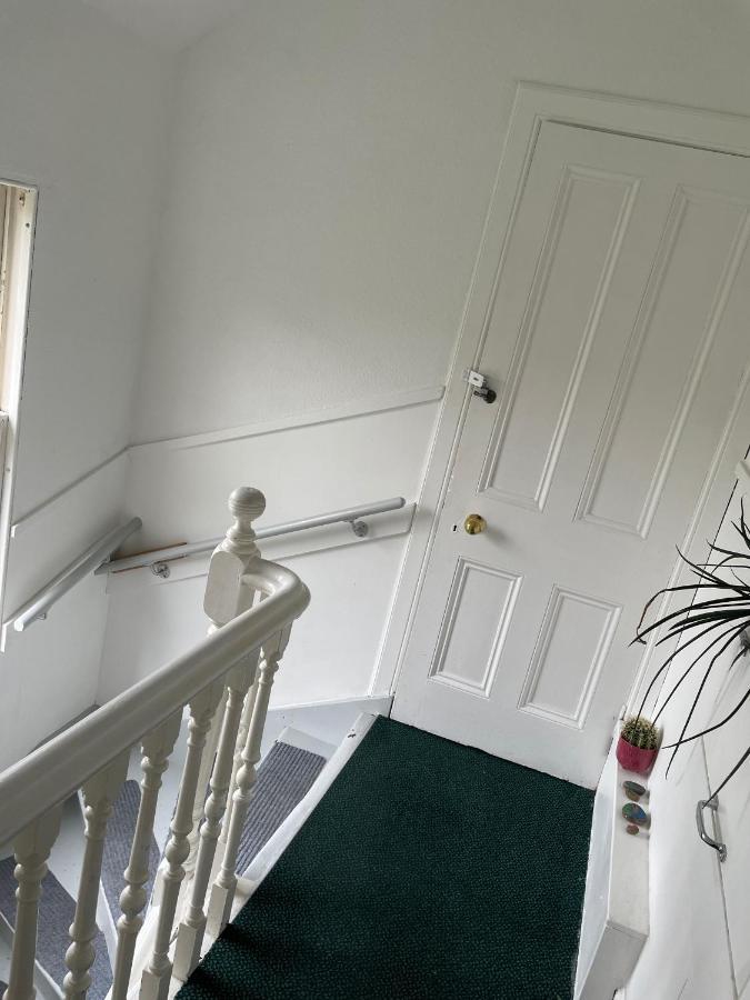 Glen Ness Apartment In Tranquil Area Of City Centre Inverness Extérieur photo